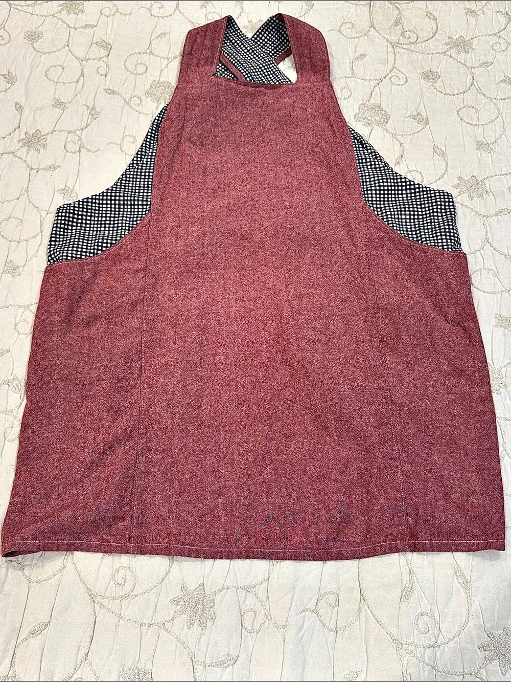 Kitchen apron Japanese pinafore style Red with blue / white Gingham with pockets